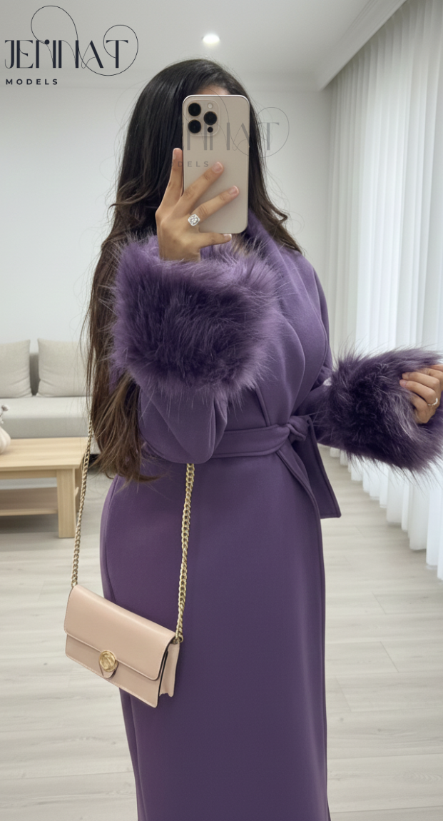 معطف شتوي أنيق بتصميم عصري وأكمام فرو